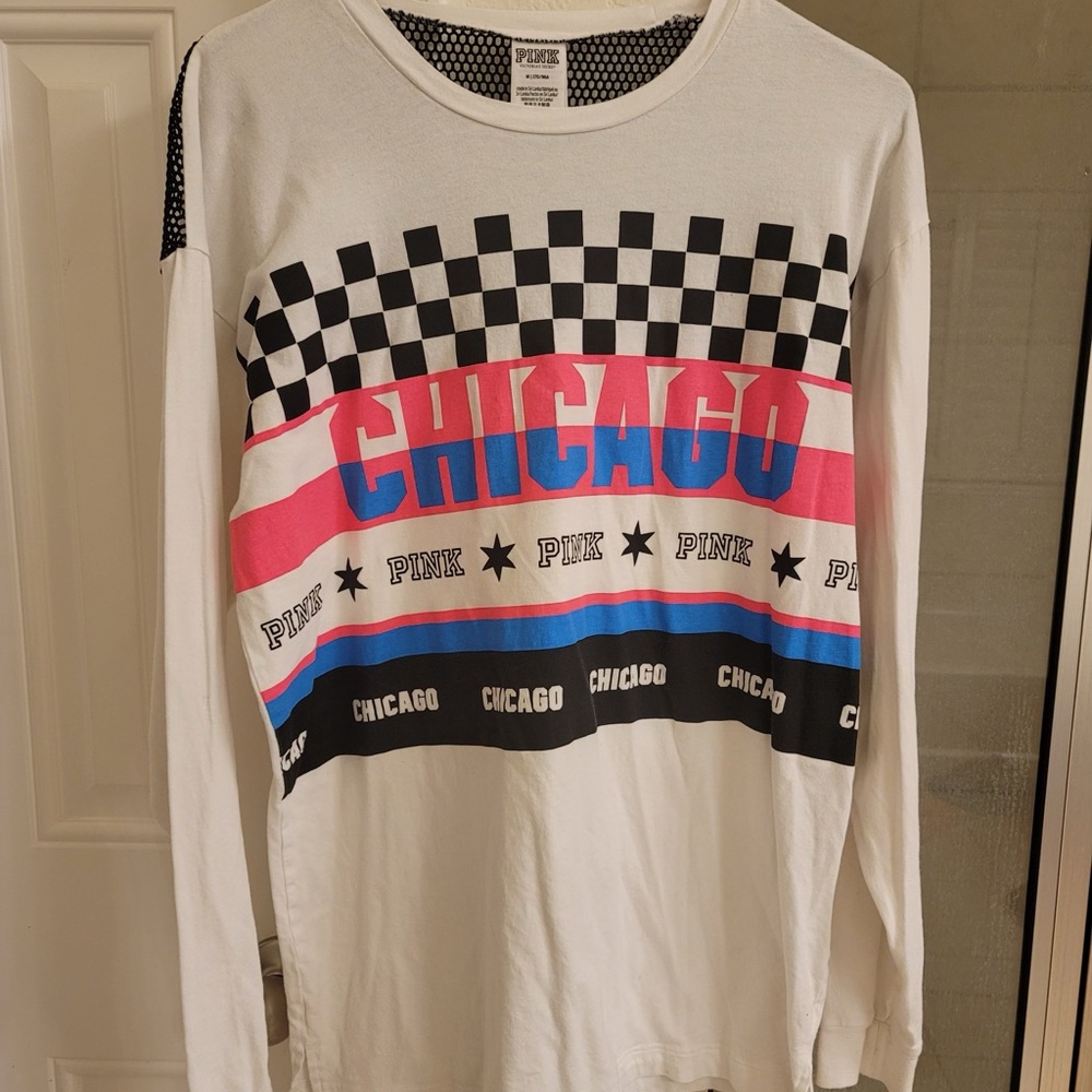 Pink Chicago long sleeve shirt 💕